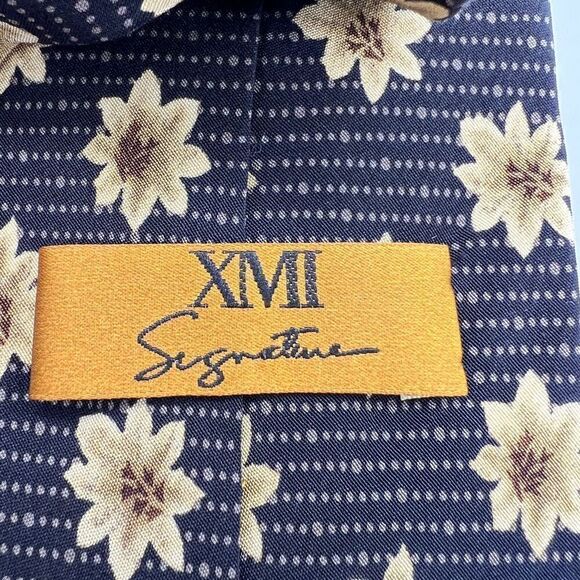 XMI Signature Floral Silk Tie Made in USA Black and Light Yellow - Picture 5 of 7